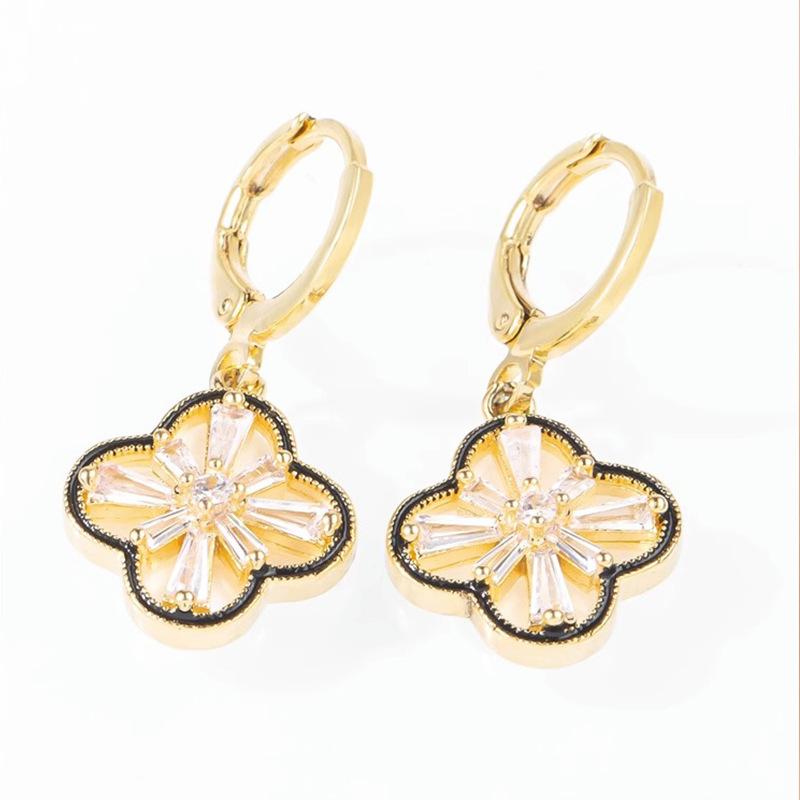 Double-sided Clover Earrings